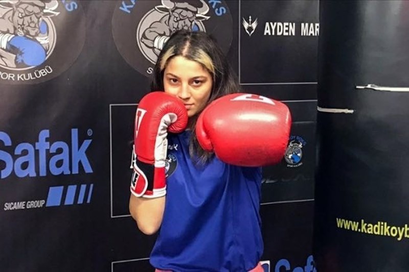 ALKÜ'LÜ SPORCU WBC DÜNYA GÜMÜŞ KEMER MAÇI İÇİN RİNGE ÇIKIYOR 