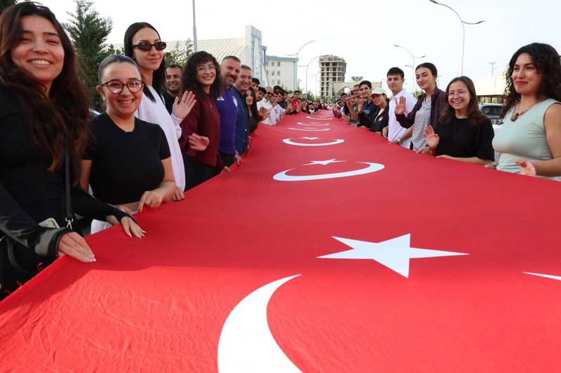 ALKÜ’DE CUMHURİYET COŞKUSU