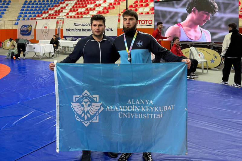 ALKÜ’DEN ÜNİLİG’DE BİR BAŞARI DAHA