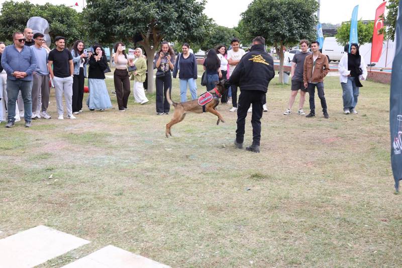 ALKÜ’NÜN 10. YIL ETKİNLİKLERİ HIZ KESMİYOR: 4. GÜN DOPDOLU GEÇTİ