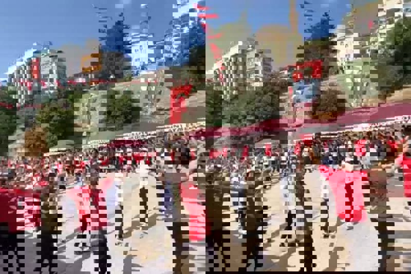 19 MAYIS ATATÜRK'Ü ANMA VE GENÇLİK SPOR BAYRAMINDA FAKÜLTEMİZİN GÖSTERİLERİ OLDU