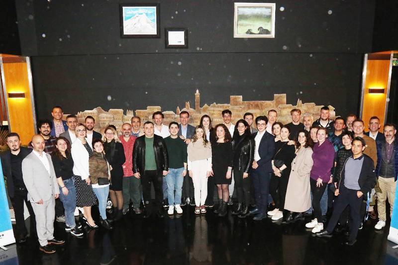 ANTALYA, DÜNYANIN EN İYİ ATLETLERİNİ AĞIRLAMAYA HAZIRLANIYOR