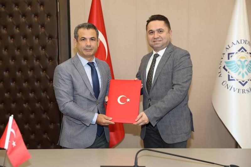 ALKÜ VE TÜRKİYE BADMİNTON FEDERASYONU ARASINDA İŞ BİRLİĞİ PROTOKOLÜ İMZALANDI