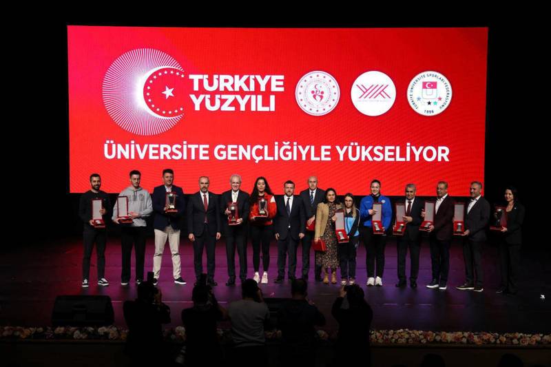 ALKÜ’NÜN BAŞARISINA BİR ÖDÜL DE FEDERASYONDAN GELDİ