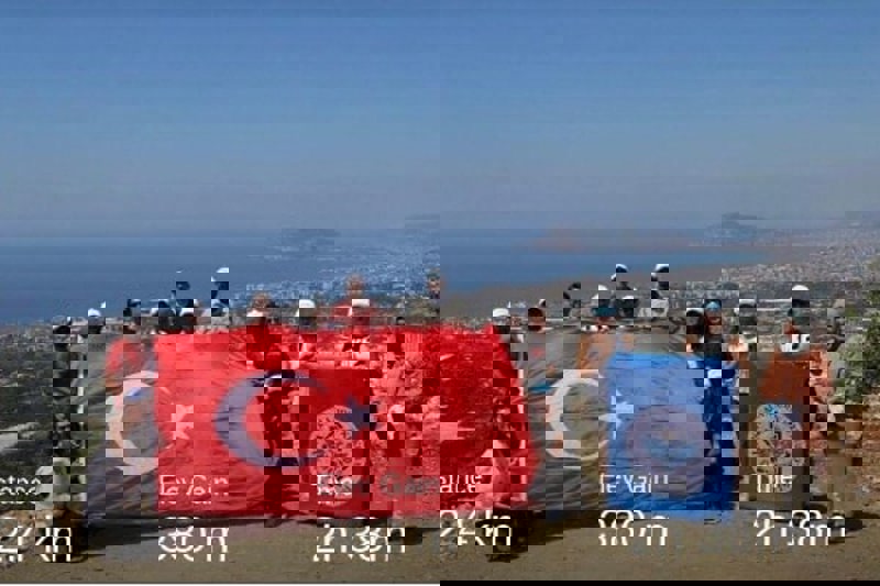 ATATÜRK'Ü ANMA, GENÇLİK VE SPOR BAYRAMI ETKİNLİKLERİ KAPSAMINDA YÜRÜYÜŞ DÜZENLENDİ