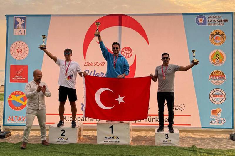 FAI YAMAÇ PARAŞÜTÜ TEST YARIŞMASINDA ALKÜ FARKI